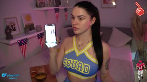 Naomi online show from 02/06/25, 11:37