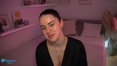 Naomi online show from 02/27/25, 07:47