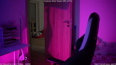 Naomi online show from 02/03/26, 08:25