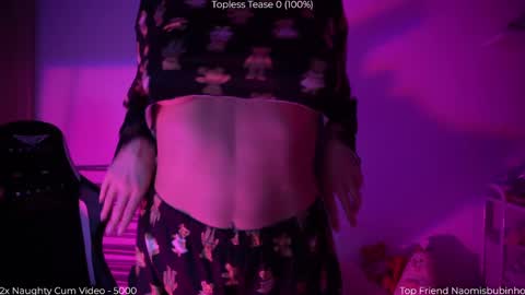 Snapshot of savvage_play chatting on 04/15/26, 07:58 Naomi online show from 04/15/26, 07:58