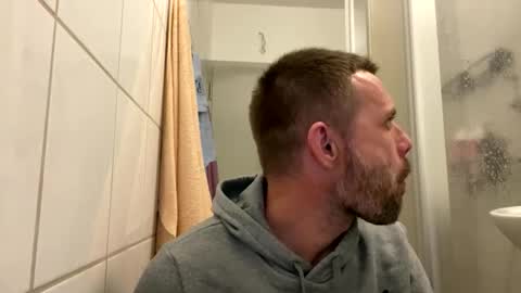 Snapshot of sawa08051989 chatting on 11/02/25, 01:52 chamomile online show from 11/02/25, 01:52