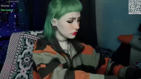 Snapshot of say_mary chatting on 03/10/26, 07:08 pronoun she. name Mary. age 21. online show from 03/10/26, 07:08