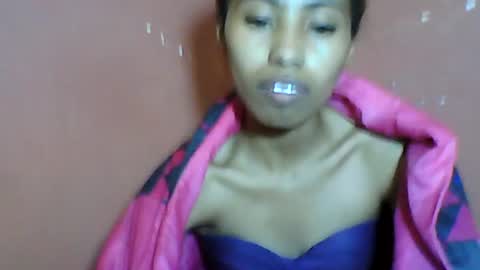 Snapshot of sayaah01 chatting on 07/01/26, 07:02 sayaah01 online show from 07/01/26, 07:02
