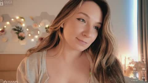 Snapshot of sayalythea chatting on 04/11/26, 03:05 Alyson or just Aly online show from 04/11/26, 03:05