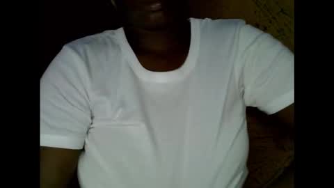 Snapshot of sayhaynastyx chatting on 12/19/25, 08:32 sayhaynastyx online show from 12/19/25, 08:32