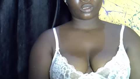 Snapshot of sayhaynastyx chatting on 12/23/25, 12:08 sayhaynastyx online show from 12/23/25, 12:08