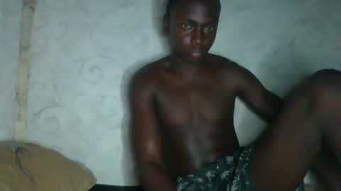 saylich online show from 11/10/25, 10:09