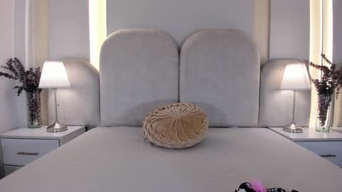 Snapshot of saylilith chatting on 01/11/25, 12:07 Say Lilith Monday to Saturday 700am to 140pm Colombian time online show from 01/11/25, 12:07