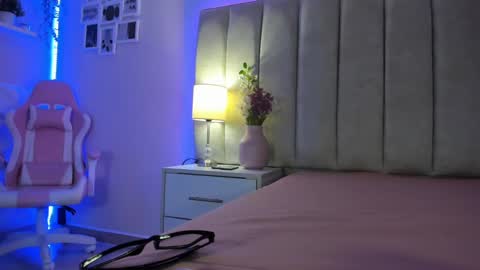 Snapshot of saylilith chatting on 01/27/25, 12:16 Say Lilith Monday to Saturday 700am to 140pm Colombian time online show from 01/27/25, 12:16