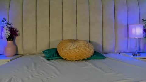 Snapshot of saylilith chatting on 02/06/25, 11:43 Say Lilith Monday to Saturday 700am to 140pm Colombian time online show from 02/06/25, 11:43