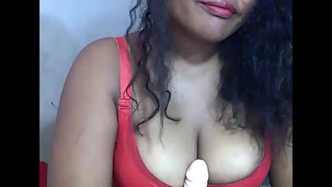 saylla1 online show from 01/13/26, 06:51