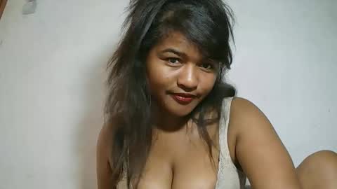 saylla1 online show from 02/03/26, 06:40