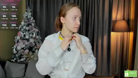 Snapshot of sayllis chatting on 03/28/26, 12:49 Ellis 3 online show from 03/28/26, 12:49