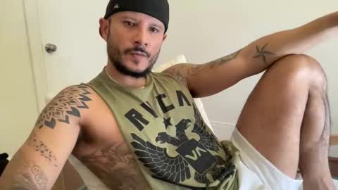 Snapshot of sbm84 chatting on 03/13/26, 04:08 sbm84 online show from 03/13/26, 04:08