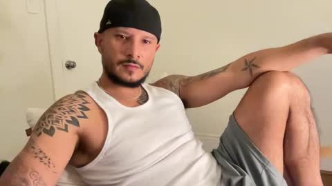 Snapshot of sbm84 chatting on 03/25/26, 03:12 sbm84 online show from 03/25/26, 03:12