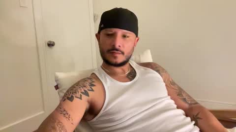 Snapshot of sbm84 chatting on 03/30/26, 03:40 sbm84 online show from 03/30/26, 03:40