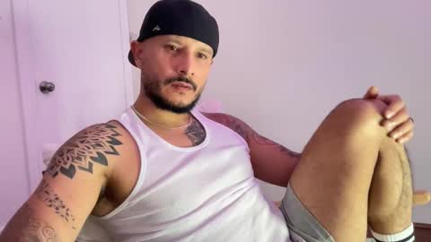 Snapshot of sbm84 chatting on 04/03/26, 04:21 sbm84 online show from 04/03/26, 04:21