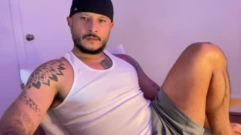 Snapshot of sbm84 chatting on 04/08/26, 02:11 sbm84 online show from 04/08/26, 02:11