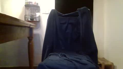 Snapshot of sbrinaiceberg chatting on 10/11/25, 05:17 sbrinaiceberg online show from 10/11/25, 05:17