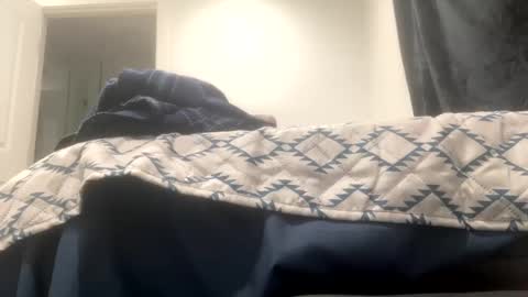 Snapshot of sc377003 chatting on 03/11/25, 09:13 sc377003 online show from 03/11/25, 09:13