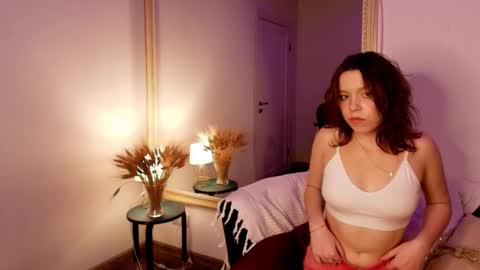 scaldingcream online show from 02/23/25, 08:49