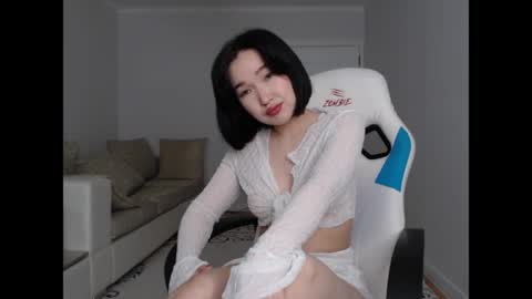 Snapshot of scamelia chatting on 03/18/26, 05:10 scamelia online show from 03/18/26, 05:10