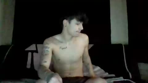 Snapshot of scar2343 chatting on 11/27/25, 11:12 scar2343 online show from 11/27/25, 11:12