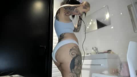 Scarlett Oconnor online show from 04/09/26, 03:39