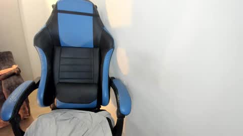 scarbadgirl_ online show from 11/20/25, 03:50