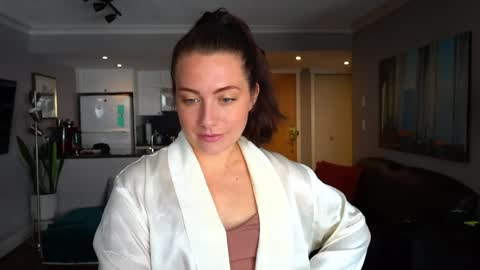 scarlajade online show from 04/24/26, 11:51