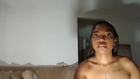 Snapshot of scarle222421 chatting on 01/01/25, 07:21 scarle222421 online show from 01/01/25, 07:21