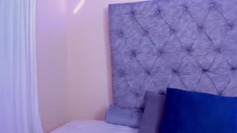 camila online show from 03/30/26, 04:57