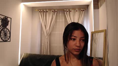 Snapshot of scarleet_miaa chatting on 04/15/26, 07:10 Scaelet Mia online show from 04/15/26, 07:10