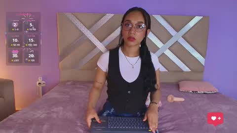 scarleett_ebony online show from 12/03/25, 07:56