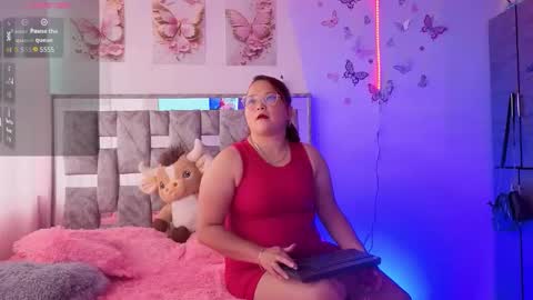 Snapshot of scarlet1421 chatting on 03/22/26, 09:29 scarlet online show from 03/22/26, 09:29