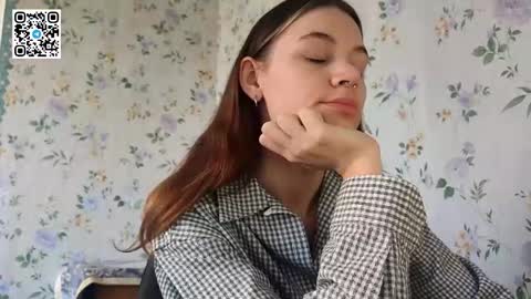 Kira online show from 10/18/25, 08:15