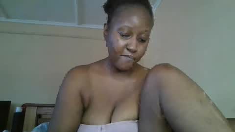 scarlet_25142359 online show from 09/17/25, 09:55