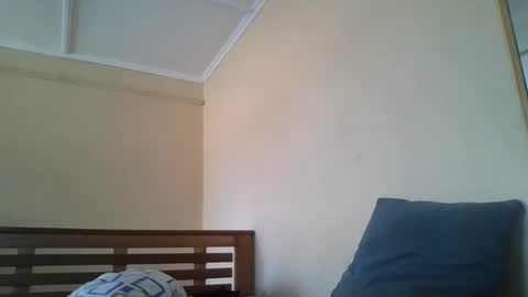 scarlet_25142359 online show from 10/20/25, 09:43