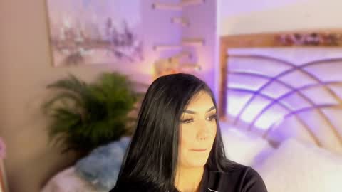 scarlet hill online show from 01/04/25, 02:35