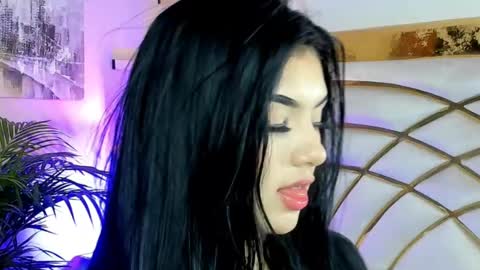 scarlet hill online show from 01/24/25, 04:37