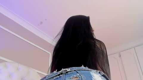 scarlet hill online show from 01/30/25, 02:27