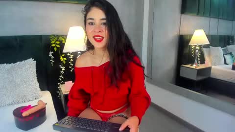 Snapshot of scarlet_belrose chatting on 04/23/26, 05:26 Scarelet online show from 04/23/26, 05:26