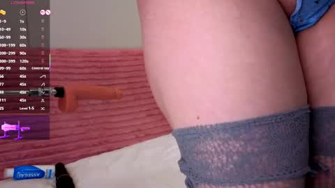 Snapshot of scarlet_carnal chatting on 05/22/26, 08:36 Scarlet Carnal - online show from 05/22/26, 08:36