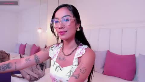 Scarlet online show from 12/20/25, 07:54