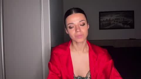 Sophie online show from 06/29/26, 07:36