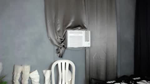 Snapshot of scarlet_enchantressxxx chatting on 10/13/25, 05:35 scarlet_enchantressxxx online show from 10/13/25, 05:35