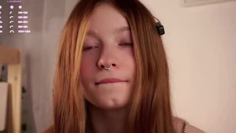 Snapshot of scarlet_fever10 chatting on 10/20/25, 12:16 scarlet_fever10 online show from 10/20/25, 12:16