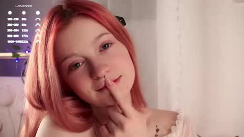 scarlet_fever10 online show from 02/17/26, 03:40