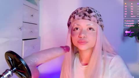 Snapshot of scarlet_gold chatting on 03/13/26, 01:56 scarlet_gold online show from 03/13/26, 01:56