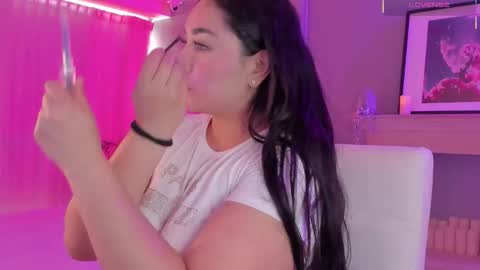 Snapshot of scarlet_miller_1 chatting on 11/08/25, 12:49 Celeste online show from 11/08/25, 12:49